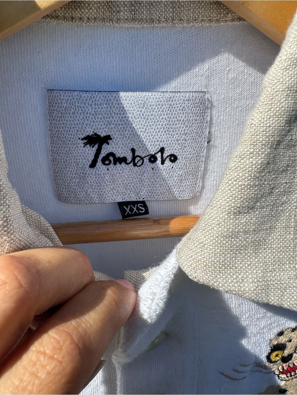 Tombolo Sun Leopard Cabana Long-Sleeve Terry Tee in size XS - Picture 8 of 9